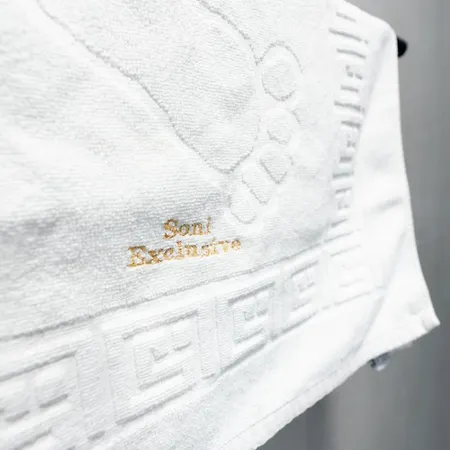 Soni Luxury 351 Plaza With Free Private Parking & Self Check-in * 布加勒斯特